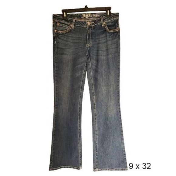 Women's Ultra Low Rise Denim Rock 47 Blue Jeans Boot Cut Size 9 x 32" NWOT - Picture 1 of 7
